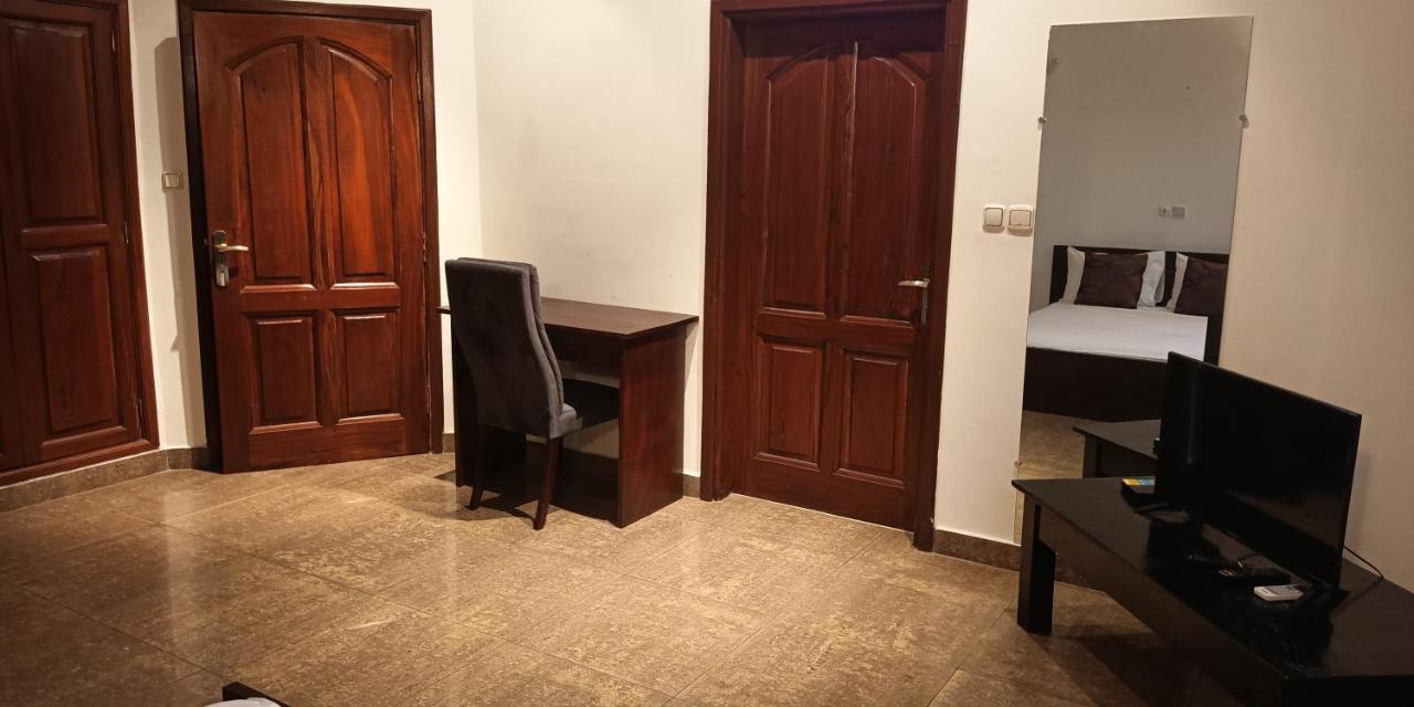 L'Address Hotell Cotonou Eksteriør bilde